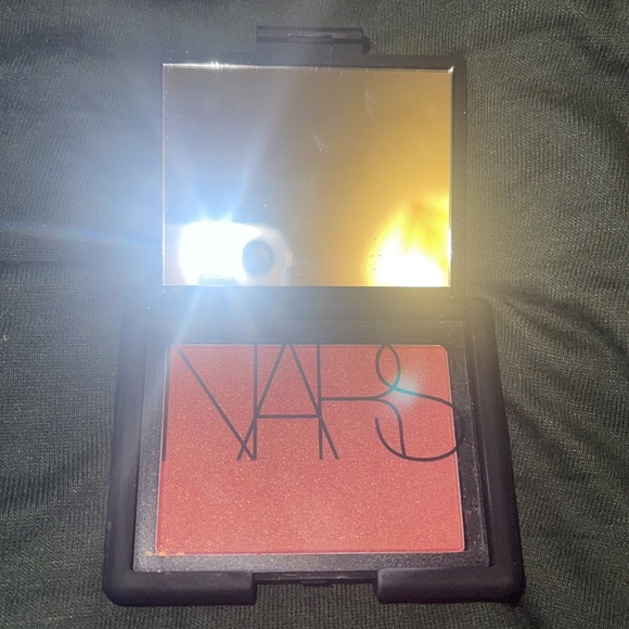 NARS ORGASM BLUSH**brand new & unswatched** - Picture 3 of 3